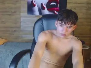 Cam4 Nude Webcam of Ryan_grayx
