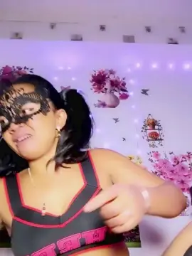 Cam4 Live Porn of queenny1