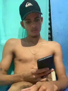 Cam4 Private Sex Chat of Dotadonovin19cm