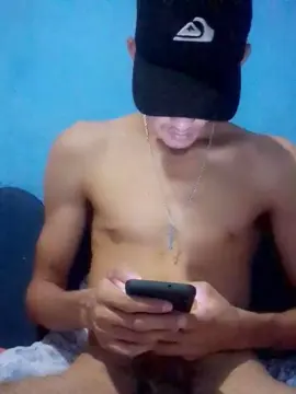 Cam4 Free Porn Cam of Dotadonovin19cm