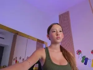Cam4 Nude Webcam of EmmiHops