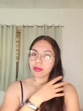 Cam4 Watch Live Sex Cams of Miaessence24