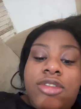 Cam4 Free Live Porn of gabriela257