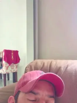 Cam4 Private Sex Chat of Uber_dot_Pr