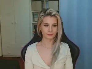 Cam4 Live Sex Cam of KristineSensual