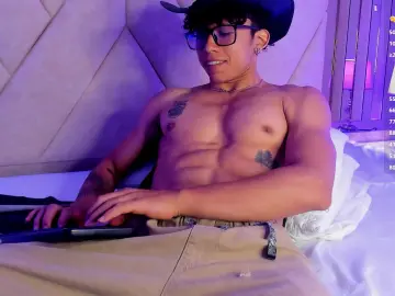 Cam4 Live Sex Cam of Akaza_