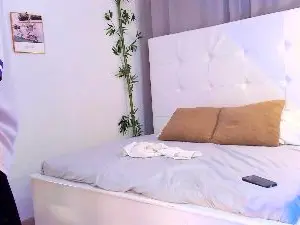 Cam4 Sex Cam of Briian__