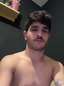 Cam4 Watch Live Sex Cams of Mauriciobueno20