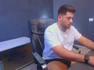 Cam4 Live Porn of DaxGreer