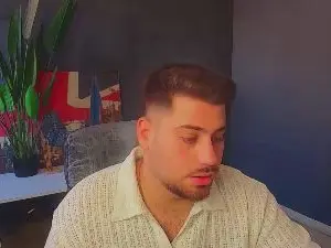 Cam4 Free Live Porn of DaxGreer