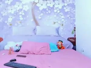 Cam4 Watch Live Sex Cams of luna_hoott