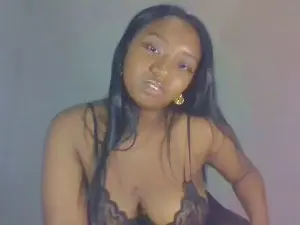 Cam4 Sex Chat of Anaellelara36