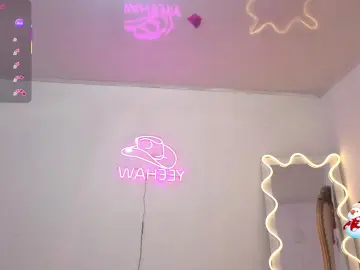 Cam4 Sex Cam of Kittystar_tay