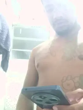 Cam4 Watch Live Sex Cams of Threem232