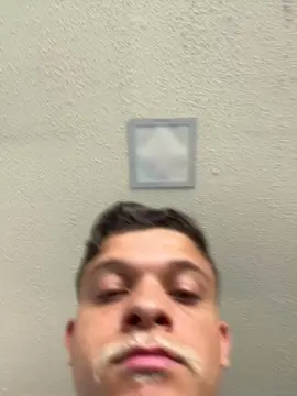 Cam4 Sex Cam of CabaMachoAtivo