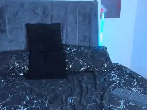 Cam4 Free Live Porn of KroyWave