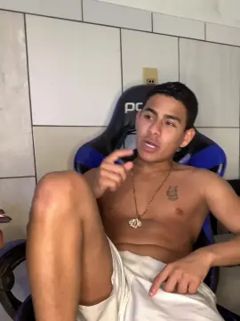 Cam4 Live Sex of MARENTO23CMM