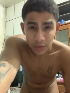 Cam4 Free Porn Cam of MARENTO23CMM