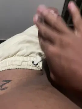 Cam4 Watch Live Sex Cams of Pau_preto00