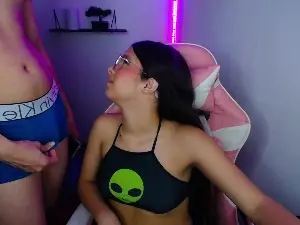 Cam4 Free Live Porn of room_kiitty