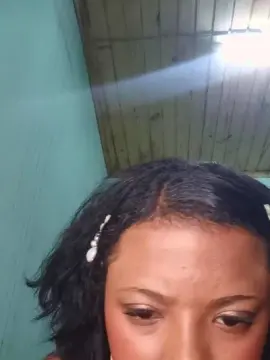 Cam4 Free Live Porn of yasmine_hot