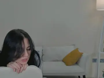 Cam4 Free Live Porn of CristinaFlippo