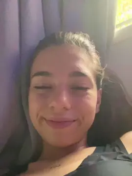 Cam4 Nude Webcam of milagrossuwu