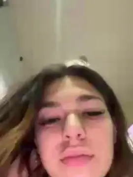 Cam4 Live Porn of milagrossuwu
