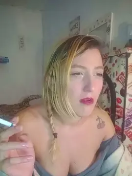 Cam4 Adult Video Chat of Mazie07