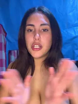 Cam4 Adult Video Chat of Reyna444