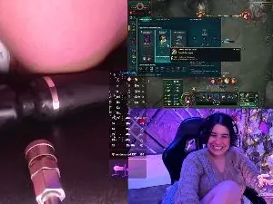 Cam4 Adult Video Chat of DaphneContry