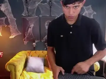 Chaturbate Free Live Porn of alex_martin47