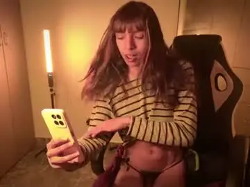Chaturbate Watch Live Sex Cams of elecktra_tokyo