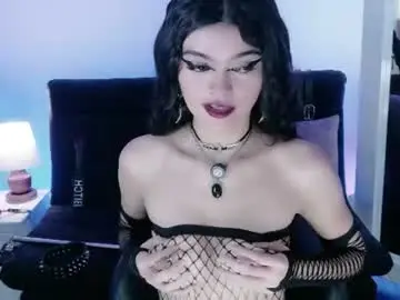 Chaturbate Sex Cam of prettyemma_