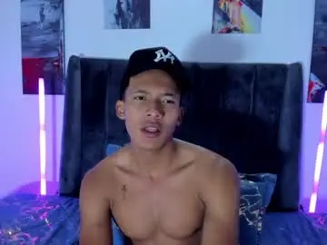 Chaturbate Live Sex Cam of axelrey_
