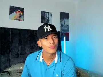 Chaturbate Sex Chat of axelrey_
