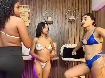 Chaturbate Sex Cam of badgirls_000