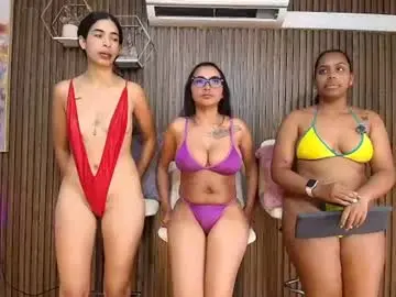 Chaturbate Adult Video Chat of badgirls_000