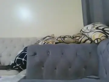 Chaturbate Live Sex Cam of cilia_petite