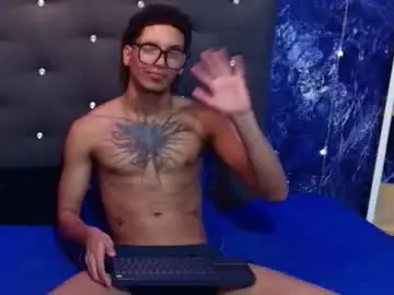 Chaturbate Best live sex cam show of owen_blaze3