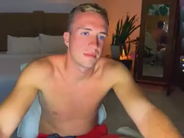 Chaturbate Live Sex Cam of tommy_cumfinger