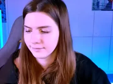 Chaturbate Free Live Porn of aliceinredsquare_