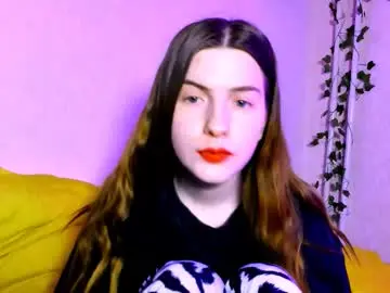 Chaturbate Live Sex Cam of aliceinredsquare_