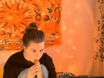 Chaturbate Private Sex Chat of aliceinredsquare_