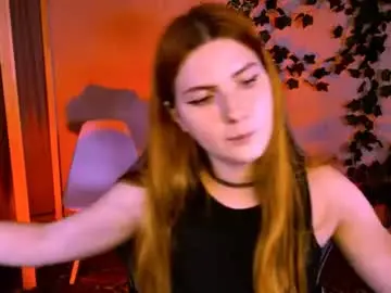 Chaturbate Live Sex Cam of aliceinredsquare_