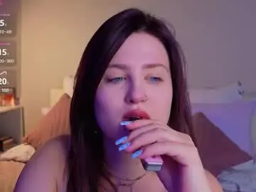 Chaturbate Live Sex Cam of sarah_soul