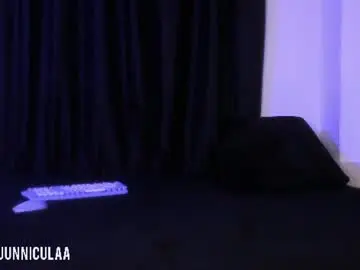 Chaturbate Free Live Porn of larissa___