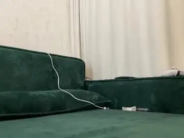 Chaturbate Watch Live Sex Cams of sky_hexx