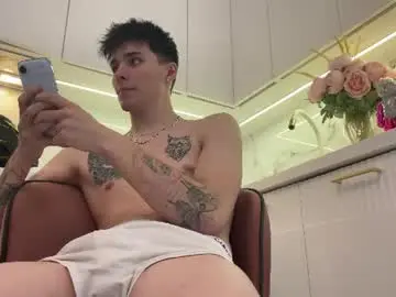 Chaturbate Free Porn Cam of sky_hexx