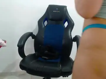 Chaturbate Nude Webcam of blumbum